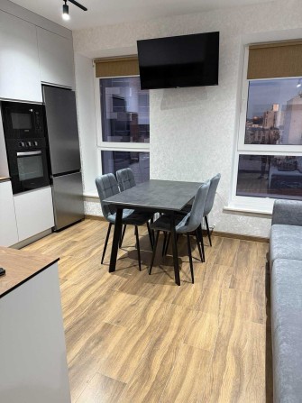 Оренда 2-к квартири з кухнею-студією / ЦЕНТР / НОВОБУДОВА - фото 1