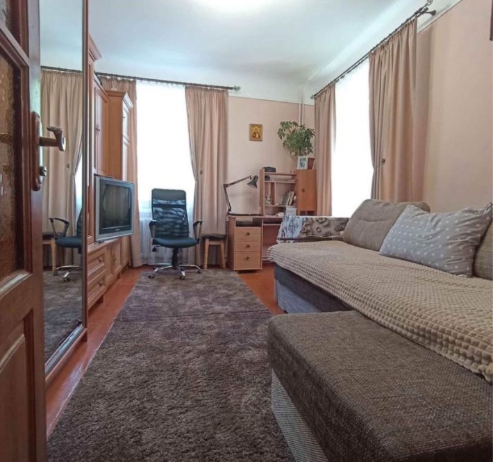 Однокімнатна. Дорошенка - фото 1