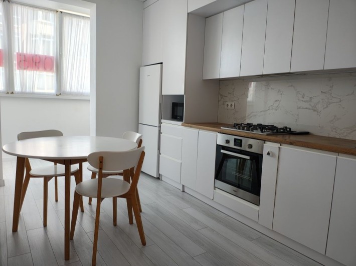 Затишна квартира в самому серці Івано-Франківська! - фото 1