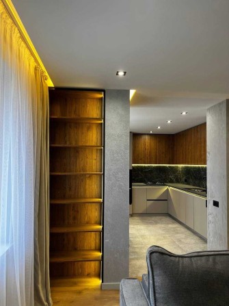 Оренда квартири, вул. Бандери, новобудова є вся техніка - фото 1