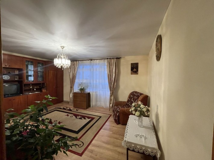 Оренда 2 кім квартири з і/о вул. С. Бандери - фото 1