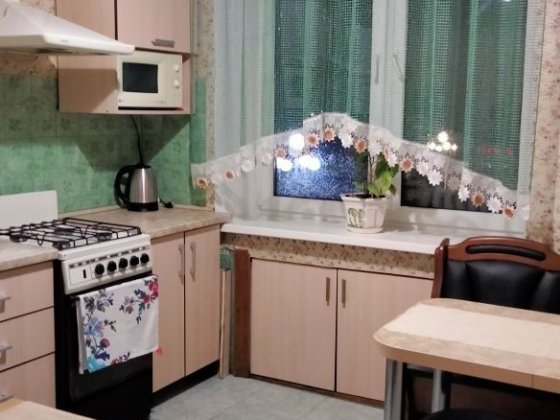 ЗДАМ  2 км. квартиру в самому центрі міста Ровно