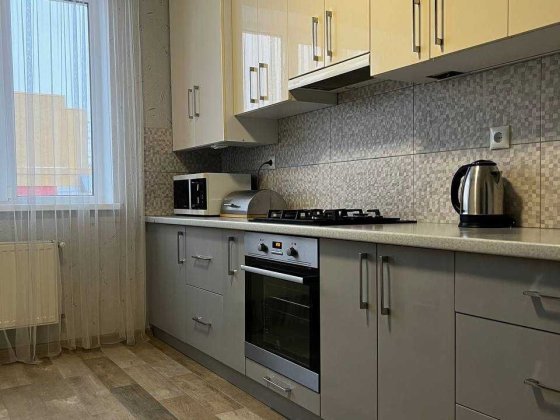 Оренда 1-кім кварири в сучасному районі Ровно