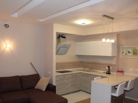 Здається 3-кімнатна квартира, вул. Космонавтів Кривий Ріг