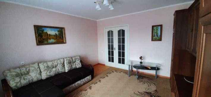 здам в оренду 3-ьох кімнатну квартиру в центрі міста - фото 1