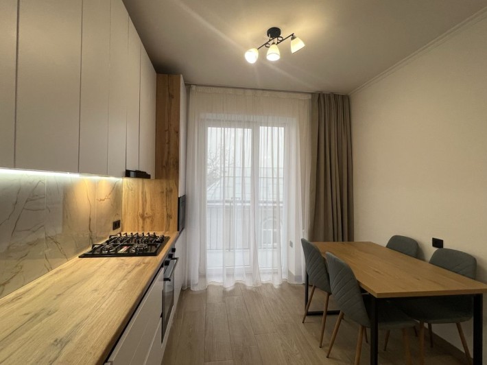 Оренда квартири в центрі міста по вулиці Шпитальна - фото 1