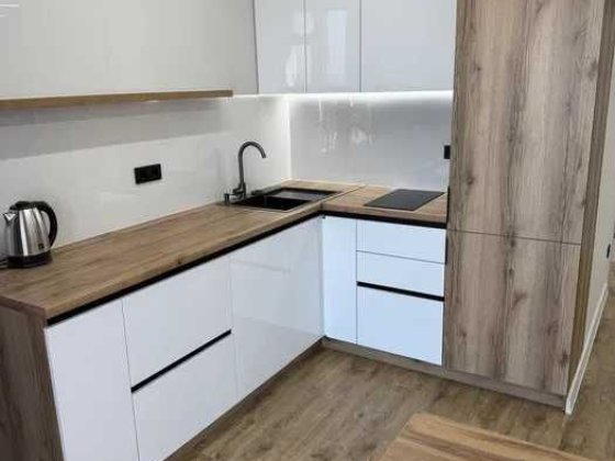 Простора та затишна 1-кімнатна квартира в центрі міста! Івано-Франківськ