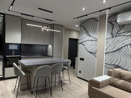 Шикарна дизайнерська 1к квартира в центрі,біля озера! Івано-Франківськ