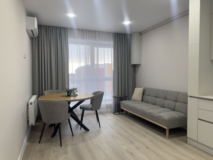 Перша здача 1 кімнатної квартири, на Щасливому - фото 1