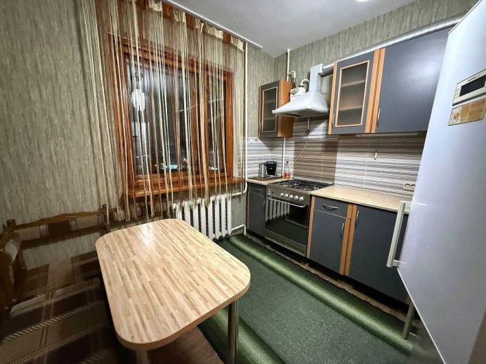 Оренда 2-кімнатної квартири по вул. ЗСУ - фото 1