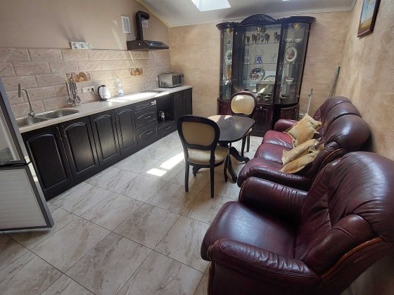 Оренда однокімнатної квартири район Епіцентру у новобудові з ремонтом Ровно