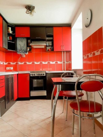 Двохкімнатна квартира в центрі - фото 1