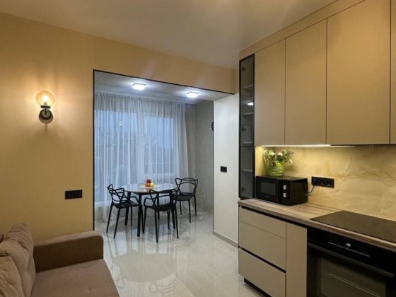 Оренда 1-кімн.квартири, центр, можливість зарядки електромобіля! Ровно