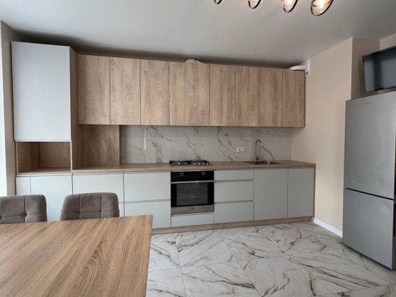 Оренда сучасної 1 км квартири поруч з центром Івано-Франківськ