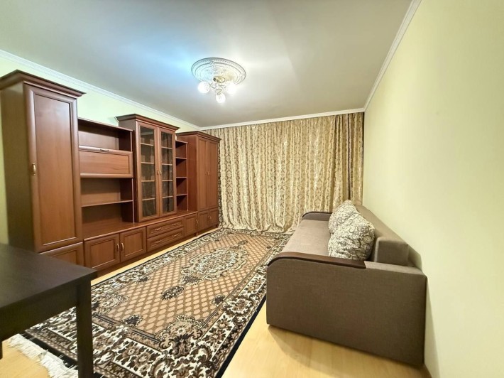 Оренда! Героїв Майдану / Комарова ( Нива ) 2-кімнатна квартира. - фото 1