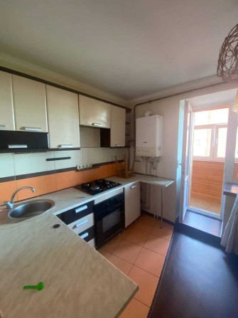 В оренду 1-кімнатна квартира по вул. Г. Кондратьєва - фото 1