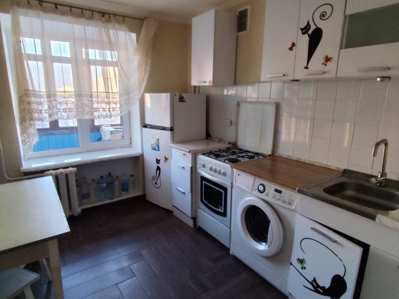 3-кімнатна на Харківській "Саммаркет", з меблями і технікою Суми