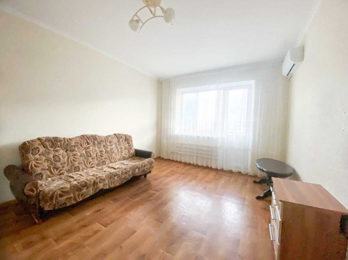 Оренда 1-кімнатної квартири, вул. Героїв Крут - фото 1