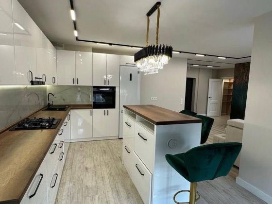 Оренда дизайнерської 2 км квартири в самому центрі міста Івано-Франківськ