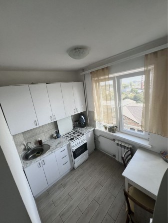 Здам 1кімнатну З РЕМОНТОМ, район ТЦ ДЕПОТ (ГОЛОВНА-КВАРЦ), заск.ЛОДЖИЯ - фото 1