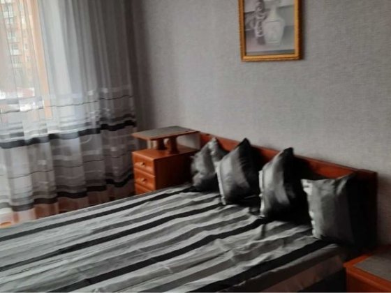 Оренда трикімнатноі центр Ровно