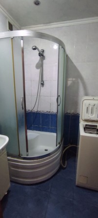 Терміново здається 1 км квартира р-н Майдану, вільна, ключі! - фото 1