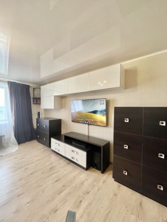 Оренда! 1-кімнатна квартира з А/О в новому будинку - фото 1