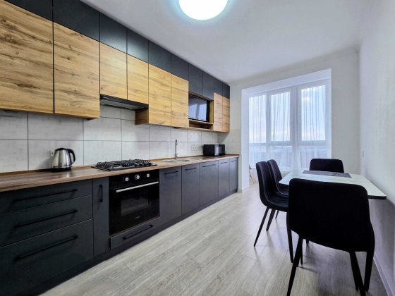 Здається 1 кімнатна НОВОБУДОВА вул.РІВНЕНСЬКА (ТЦ Майдан, McDonald's) Чернівці