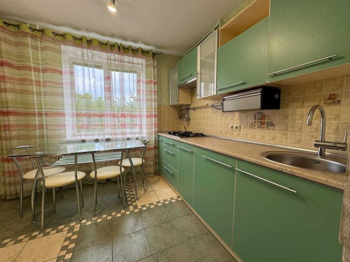 Здається 2к квартира ТЦ "Майдан" - фото 1