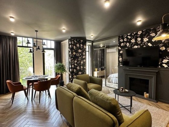 Оренда 1к квартири, дизайнерський ремонт, VIP будинок клубного типу Чернівці