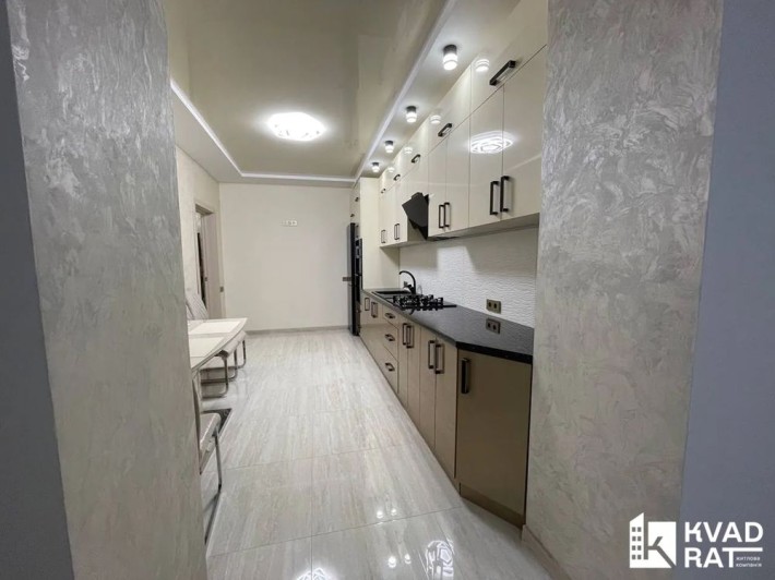 Оренда просторої 3 кім біля парку Шевченка - фото 1