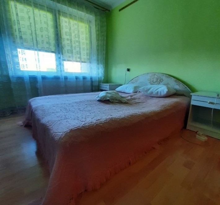 3окремі к-ти, до 8 чоловік, і/о, Пасічна - фото 1