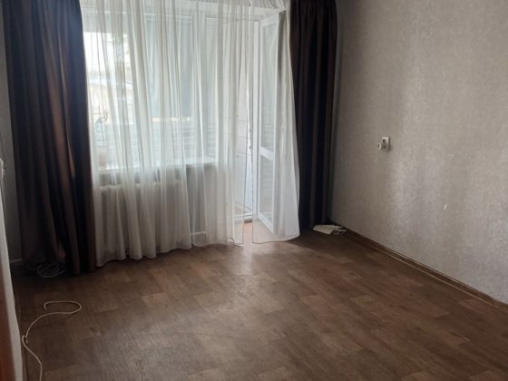 Здаю 2-кімнатну квартипу р-н залізничого вокзалу Черкассы