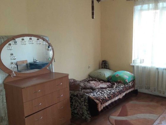 Здам 1 кімнатну квартиру Чернівці