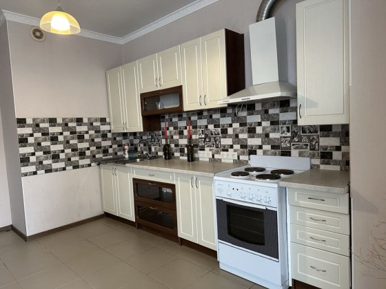 Оренда однокімнатної квартири на Митниці, Новобудова Черкассы