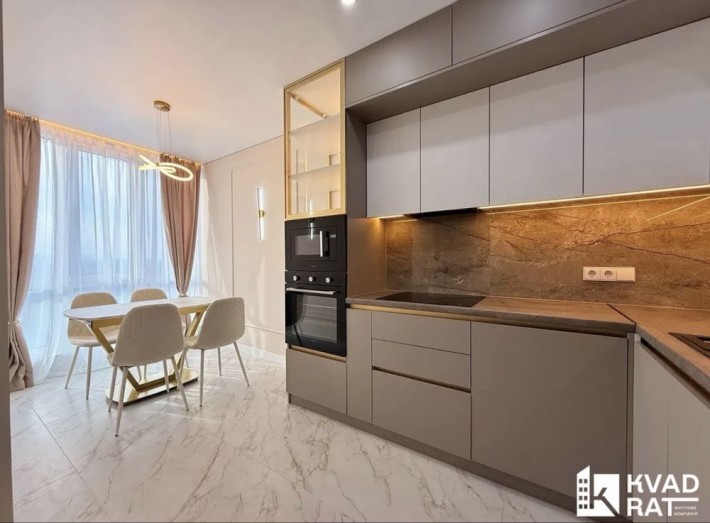 Перша здача, оренда дизайнерської півторачки біля озера ЖК Manhattan - фото 1