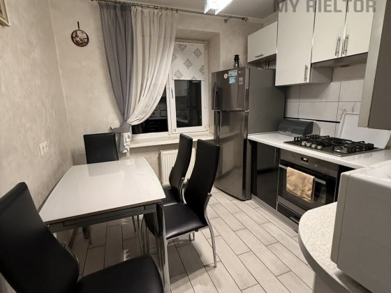 Оренда двокімнатної квартири по вул.Жемайте Ужгород