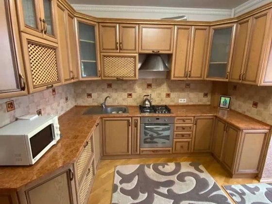 Оренда 2 кім.квартири біля піонерського парку Івано-Франківськ