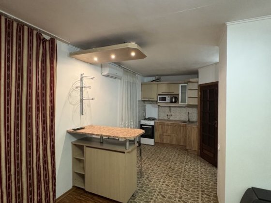 Затишна квартира-студія  | 1 поверх | 700-річчя | світло не вимикають Черкаси