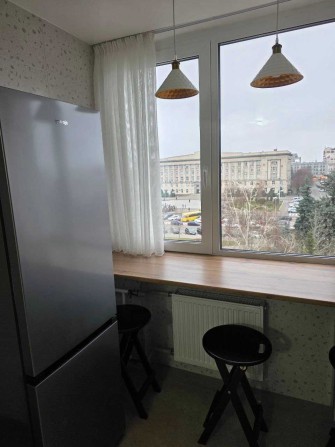 Оренда 2 кім квартири Центр міста сквер Юність - фото 1