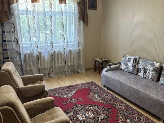 Здам 1 Кімн.квар.Індивід. опален, вул Глухівська -Головна, Центр міста Чернівці