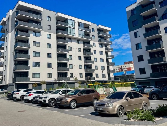 Здається в оренду 3-ох кімнатна квартира вул.Собранецька - фото 1