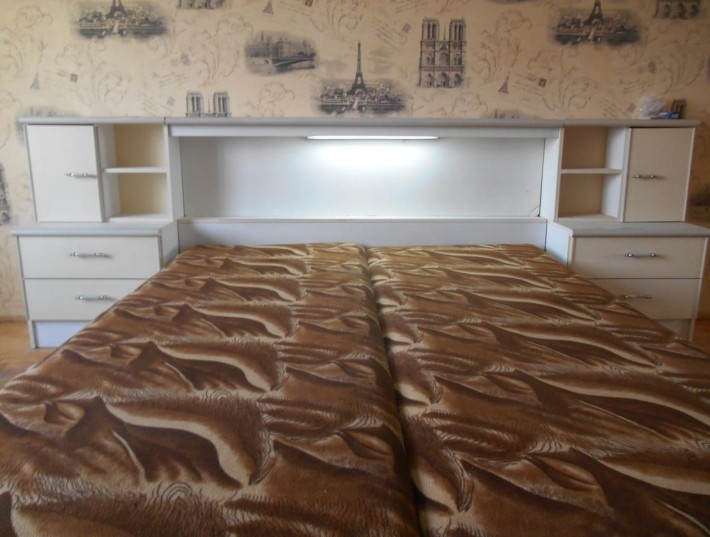 Сдаёться просторная 1 комн. кв. по ул.Небесной Сотни, р-н Формаркета. - фото 1