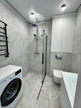 Перша здача. Інвертор. 1-кімн студія Масани 2/10 поверх - фото 1