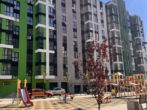 2 кімнатна квартира в новому Жк закритого типу Черкассы