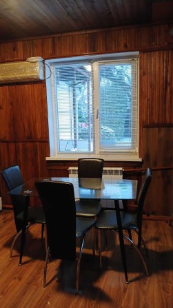 Квартира в приватному секторі біля метро,пішки-7 хв.Парковка.Сховище. - фото 1