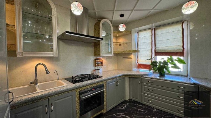 3-кімнатна квартира на вул.Руській - фото 1