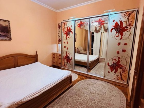 Оренда 3-к квартири (Котляревського) Чернівці