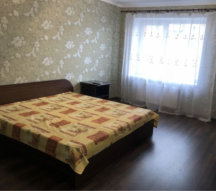 Оренда однокімнатної квартири на Поділлі. Зодчих - фото 1