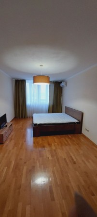 Сдам 2х комнатную Максимовича 3г,  метро  Васильковская,  жк 4 сезона - фото 1